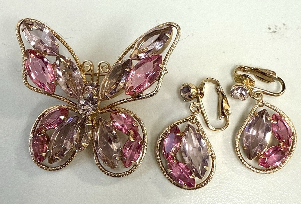 VTG Pink & Lavender Rhinestone Butterfly Brooch ,Clip-On Earrings Set,Gold Tone