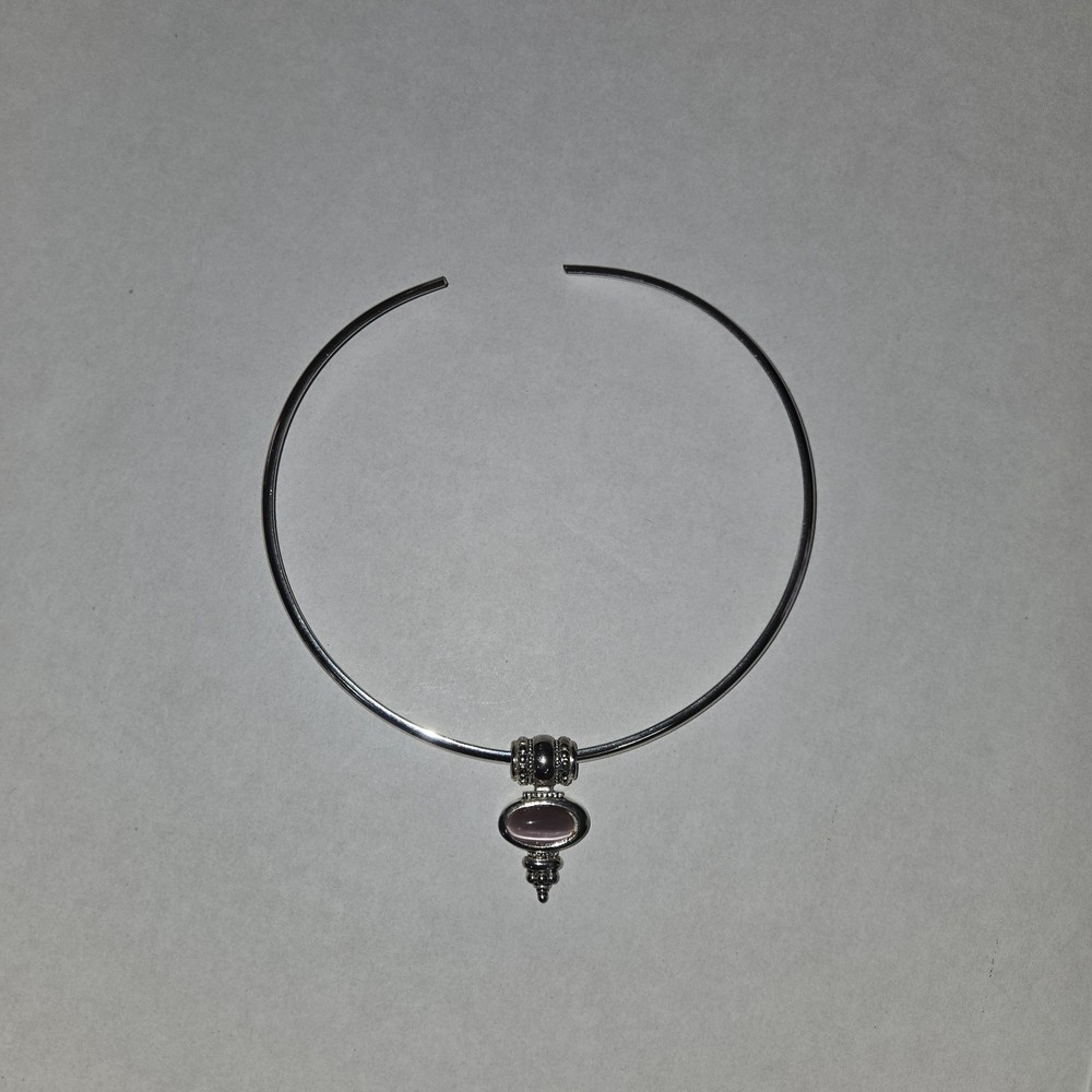 SilverTone Choker Pendant Necklace Lt Purple Pendant Stone Fashion Unbranded Euc