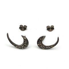 Beautiful Sterling Silver Marcasite Stud earrings elegant Sexy Shooting star