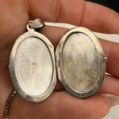 Vintage Sterling Silver Locket Engraved 24”