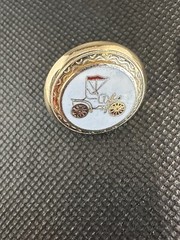 VTG CORO Signed White Enameled antique car Gold Tone Screw Back Earrings 0.9Inch