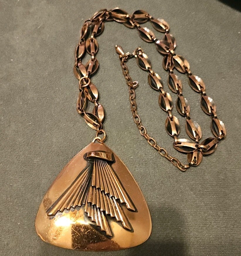 Vintage MCM DESIGNER Modernist COPPER Link Chain necklace pendant ABSTRACT JHook