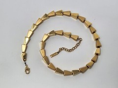 Napier Square Pyramid Gold Tone Heavy Necklace Geometric Necklace 16″-18″ VTG