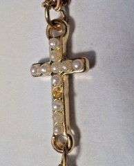 7″ Faux Pearls, Gold Tone & Pink Chains Cross Bracelet – Liz Claibourne