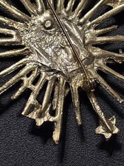 Large Starburst Angel Cherub Brooch