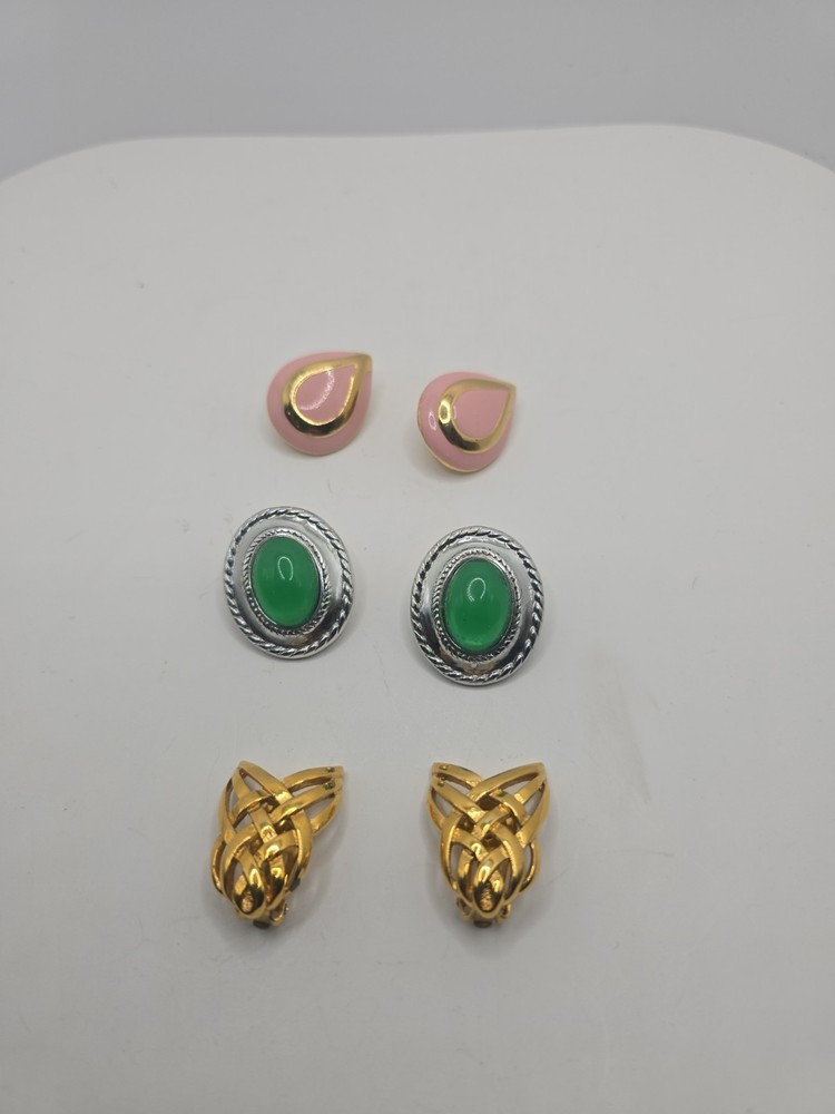Vintage 1970’s Clip On Earrings. All Very Good Quality 3 Sets Of Earrings