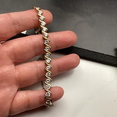 Vintage Gold Tone S Link Tennis Bracelet With Cubic Zirconias 7in