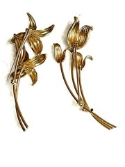 2 VINTAGE 60’s TEXTURED GOLD 2 TONE COPPER COLOR METAL ALLOY FLOWERS 3 INCH PINS
