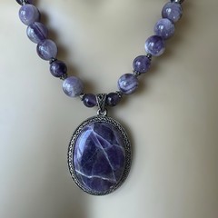 VTG Artisan Beaded Pendant Necklace 18 Inch Purple Amethyst Quartz Silver Plated