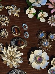Large Lot Of Vintage Sarah Coventry Jewelry All Signed