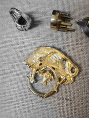 LOT OF FOUR, CAT PIN, 3 RINGS ASSORTED SIZES