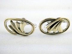 Vintage Gilt Front Sterling Silver Deco Style Leaf Screw Back Earrings 5g .75 In