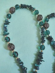 Vintage MALACHITE STONES & Green Glass Beaded Necklace in Silver Tone