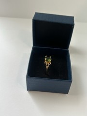 Vintage Green Cubic Zirconia Ring Gold Plated Womens Size 9