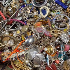15+ Lbs Vintage To Now Craft Repair Tangled Junk Drawer Jewelry Lot