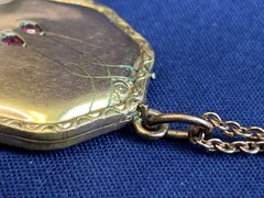 Antique Gold Plated Speidel Locket Necklace Jewelry 17.5″ Amethyst Color *READ*