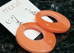 Macy’s Earrings Orange Circle Dangle Drop 80’s style silver tone Vintage 2.5 in