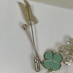 Lot of 13 Vintage Lot Pins Jewelry Novelty Assorted Colors Shapes Materials
