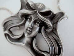 2 1/8 INCHES ANTIQUE 1910 STERLING ART NOUVEAU WILLIAM KERR BROOCH, GIBSON GIRL