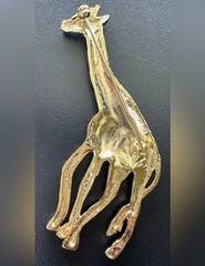 Vintage Giraffe Black Enamel Gold Tone Brooch