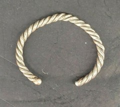 Silver Plated Copper Bracelet Twist Metal Cuff Bracelet Vintage vc015sx