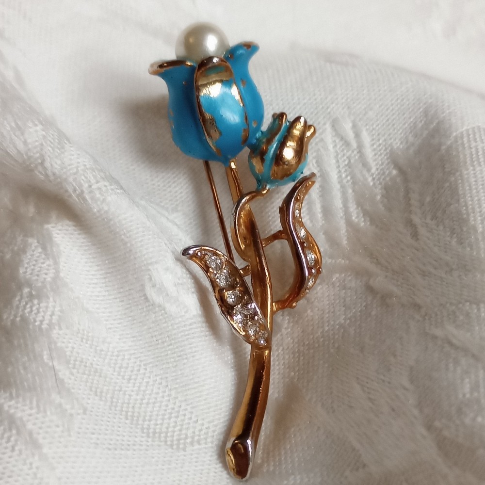 Enameled Teal Vintage Tulip Flower Brooch, Rhinestones faux pearl pot metal 2.5″