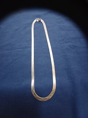 VINTAGE HERRINGBONE GOLD TONE NECKLACE SIGNED REVLON
