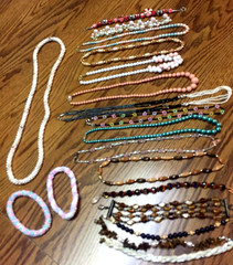 19 Vintage Beaded Necklaces & Bracelets- Lot 1 (Various Styles, Colors & Clasps)