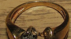 VINTAGE 10K GOLD & DIAMOND CLUSTER RING, 3.1 grams, SIZE 5, SIGNED AM-G