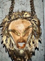 Vintage 70s LUCA RAZZA Leo LION Head NECKLACE Gold Tone STATEMENT PENDANT As Is