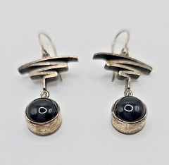 Signed Jeff Dawald Studio Art Sterling Silver Onyx Dangle Earrings Faribault MN