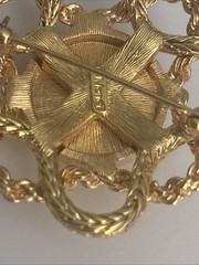 Vtg Monet Gold-tone Rope Knotted Checkered Center Brooch On Original Card