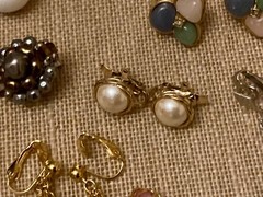 Vintage Clip On Earrings Lot of 10 Many Signed Crown Trifari Avon READ