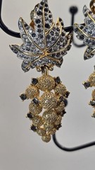 Vintage JOMAZ Clip On Earrings Gold Grape Cluster Rhinestone Leaf Statement