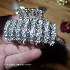 Vintage mixed Costume Jewelry brooch Lot + Etc Rhinestones Hair barrettes Charms