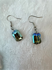wow Oil Slick Iridescent faceted glass Blue Teal Y2K Necklace & Earrings Set VTG