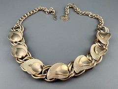 Vintage Collar Necklace Gold Tone Leaf Link Textured Layered Chunky Retro 16″