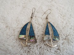 ALPACA MEXICO Abalone Turquoise Ship Sailboat Boat Pierced Earrings (G29)