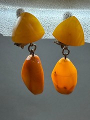 Vintage Soviet Baltic Egg Yolk Butterscotch Amber Dangle Clip On Earrings 6.9g