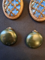 Vintage Lot. 14 Pairs CLIP-ON/Screw Back Blue/Green/Gold Tone Earrings Lot J6