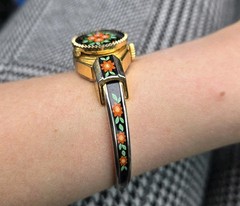 Vintage JAI 17 Jewels Peek A Boo Watch Elegant Floral Black Gold Swiss Made