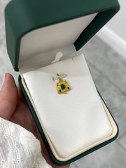 0.68tcw Vintage Natural Emerald & Diamond Camera Lens Pendant Charm 24K Gold