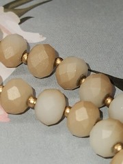#2073, CHRYSANTHEMUM FOSSIL CORAL VINTAGE RARE NECKLACE 56″IN, GOLD PLATED