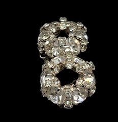 Signed Vintage Warner Clear Rhinestone Wreath Clip On Earrings 1950 Original Box