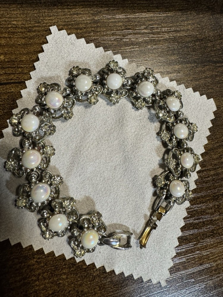 1990s Rhinestone Faux Opal Pearl Linked Bracelet Vintage Inspired 7-7.5 Inches