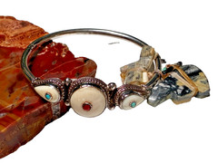 Vintage Tibet/Nepal Sterling Silver Coral Turquoise Inlaid Bone Tribal Bracelet
