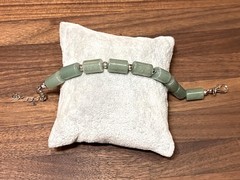 VTG Green Aventurine Stone Tube & Silver Tone Accents Beaded Bracelet 7” – 8.5”