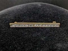 Lot of 17 Monet Jewelry VTG To Modern Pieces (Brooches Bracelet Charm Necklace)