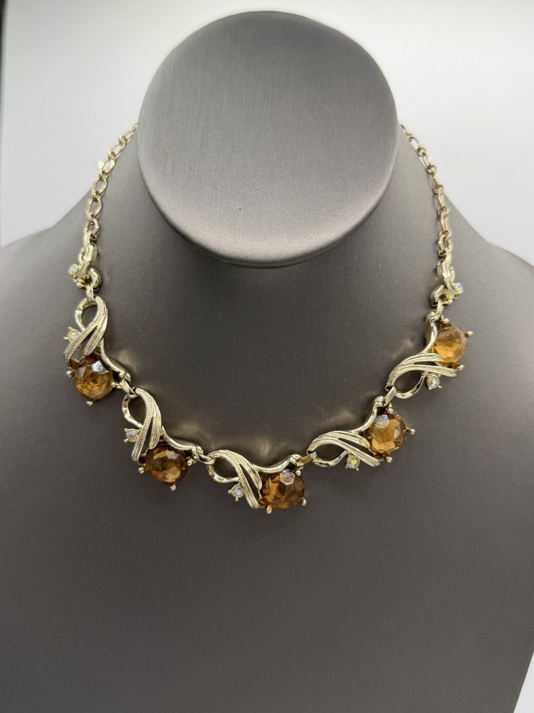 Vintage Sarah Coventry Gold N’ Glory Necklace 17.75” Goldtone AN Rhinestone READ