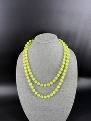 Vintage MCM Lime Green Crackle Lucite Bead Flapper Necklace 53″